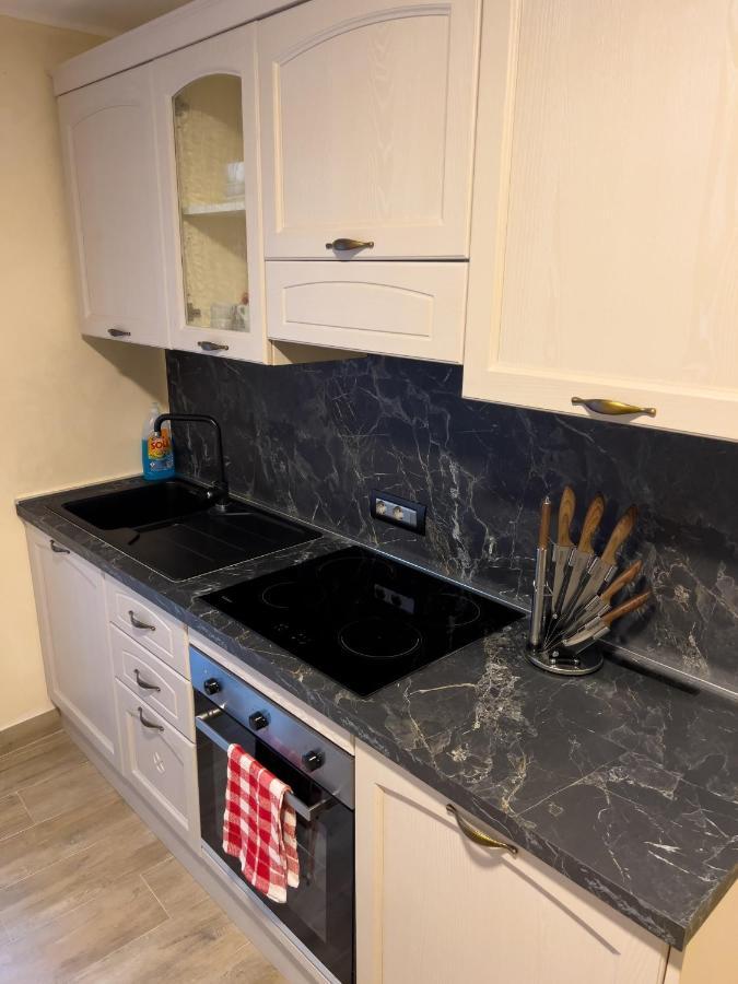 El Rocol Aparthotel Vezza dʼOglio Exteriör bild